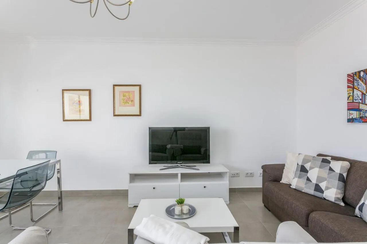 Apartment Miral 3 - Sea Front By Hd Properties Quarteira