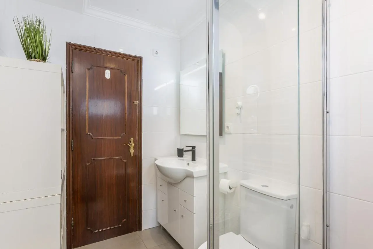 Apartment Miral 3 - Sea Front By Hd Properties Quarteira